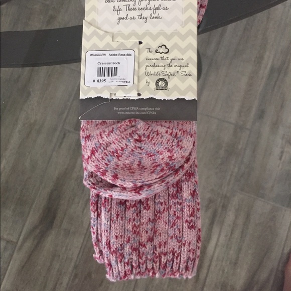 Super soft fuzzy socks - Picture 2 of 3